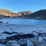 Honey Bay *