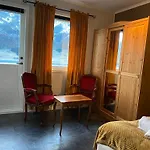 Honey Bay Stadlandet