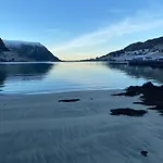 Honey Bay