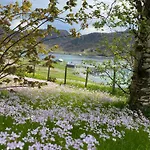 Honey Bay 홈스테이 *